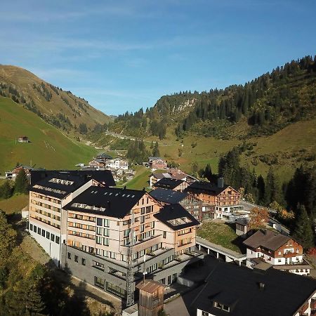 Apartment In Schroecken Near Ski Area エクステリア 写真